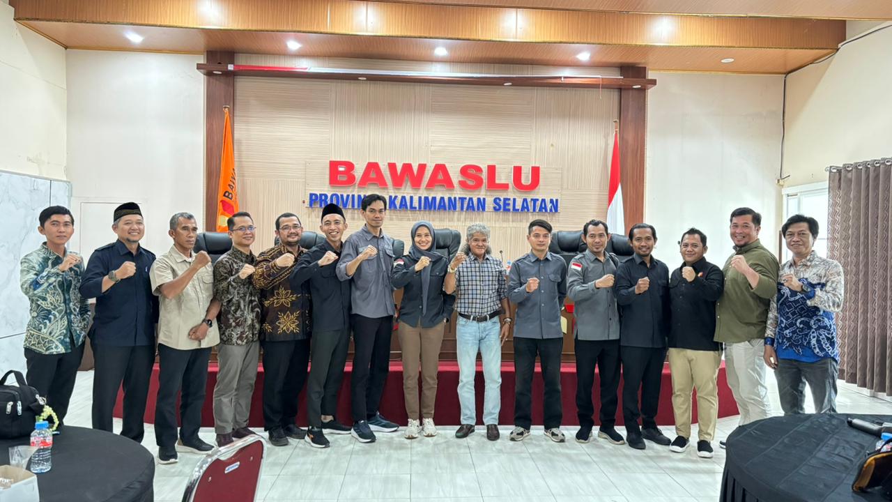 Bawaslu Tanah Bumbu Hadiri Rapat Koordinasi 