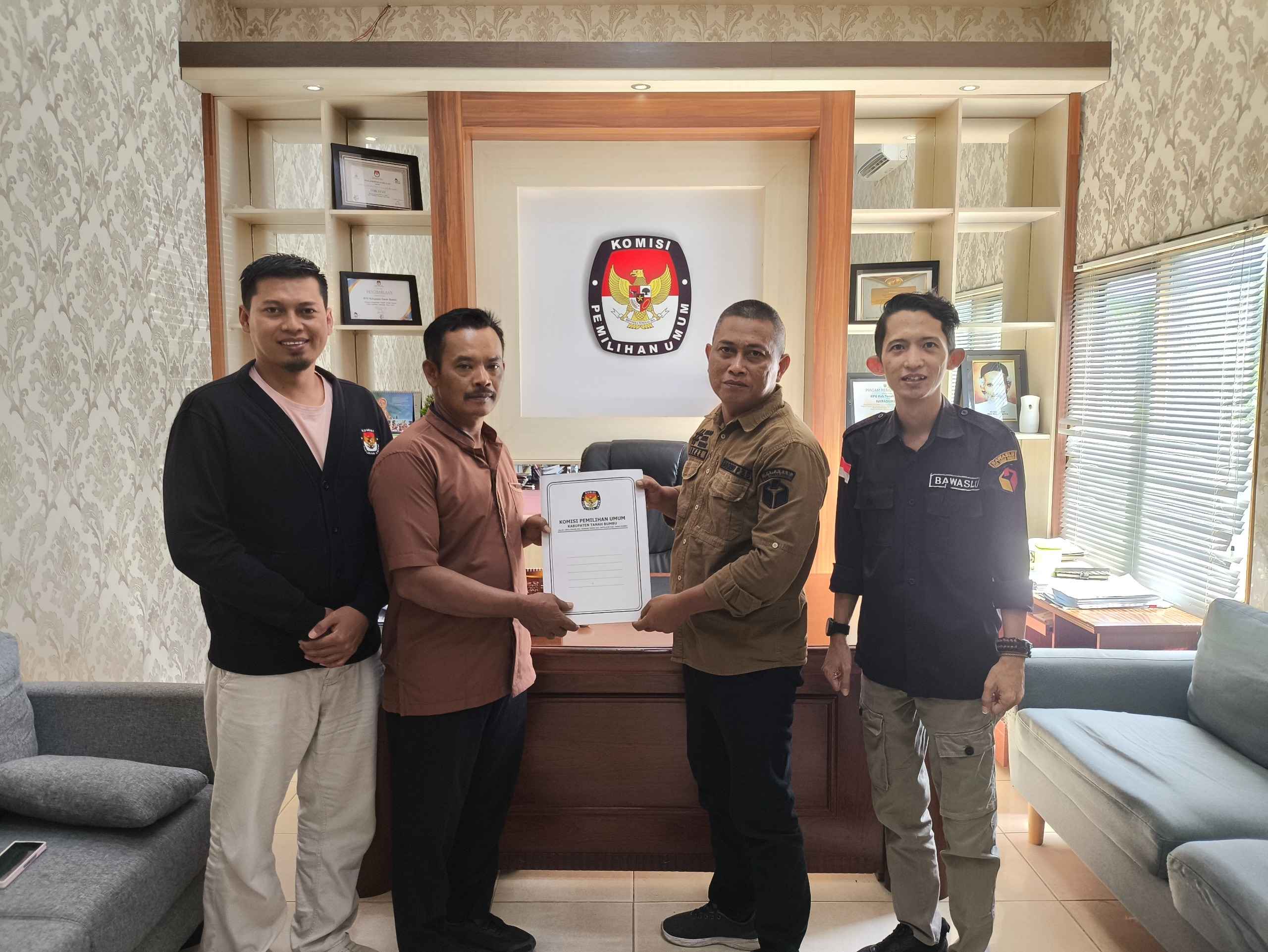 Bawaslu Tanbu
